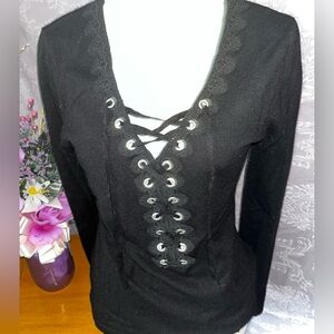 Venus long sleeve black sweater sz small